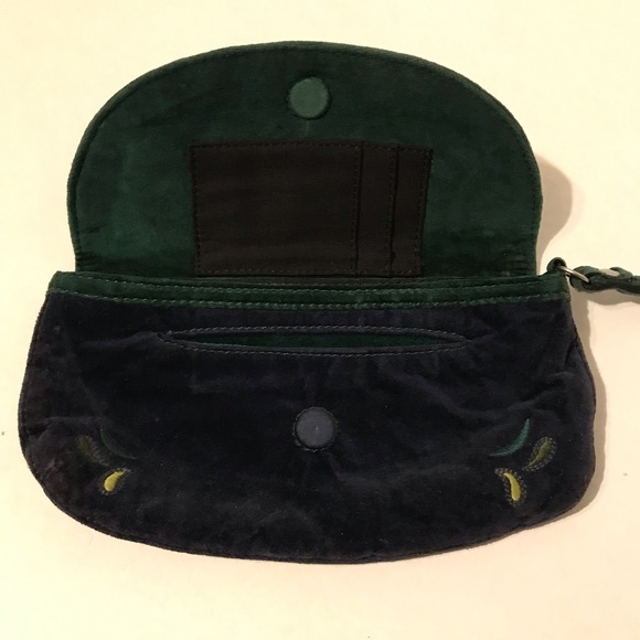 Lucky Brand Blue Velvet Floral Embroidered Wristlet Boho - Picture 4 of 8